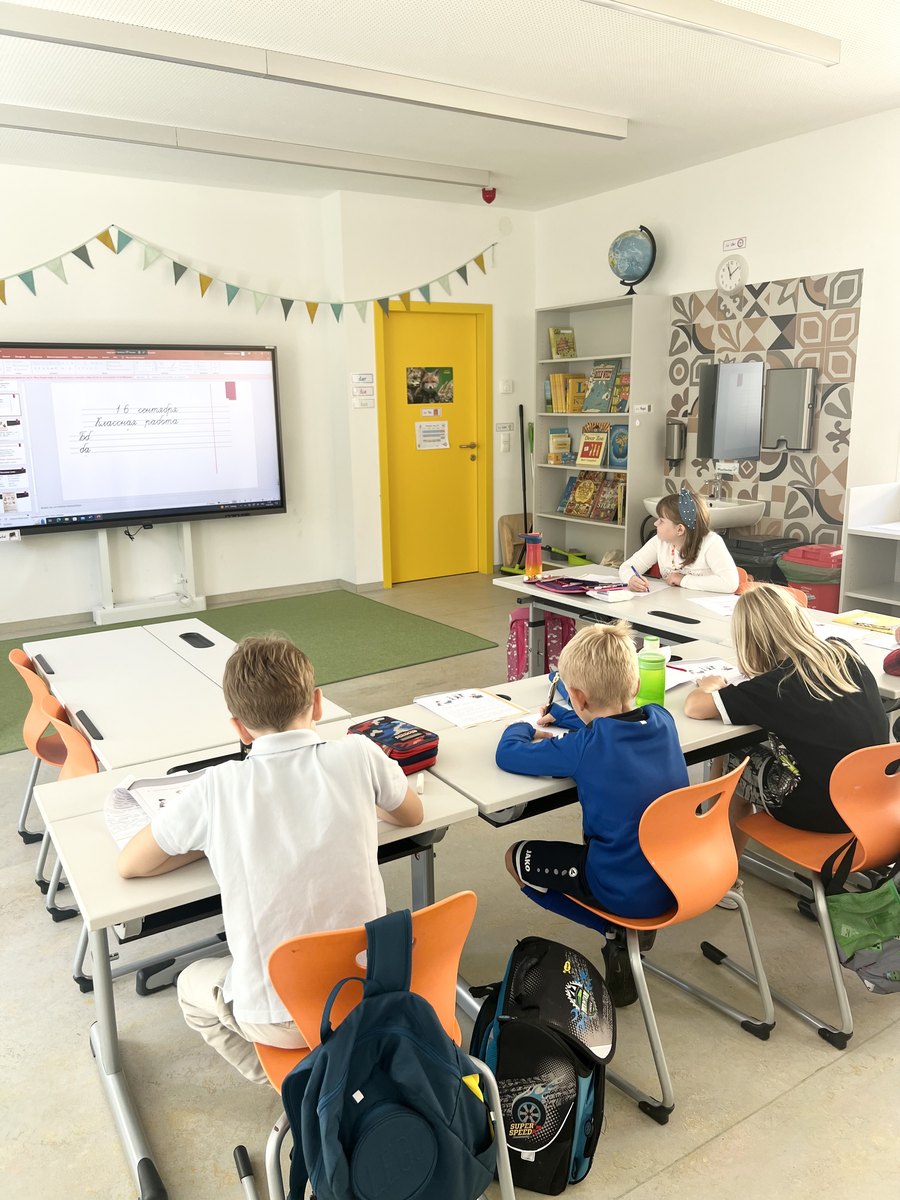 Meridian classroom